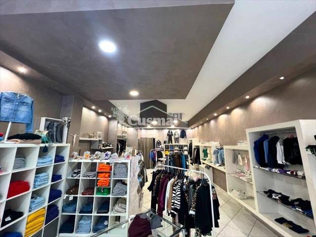 Locale Commerciale in vendita a San Valentino, Andria