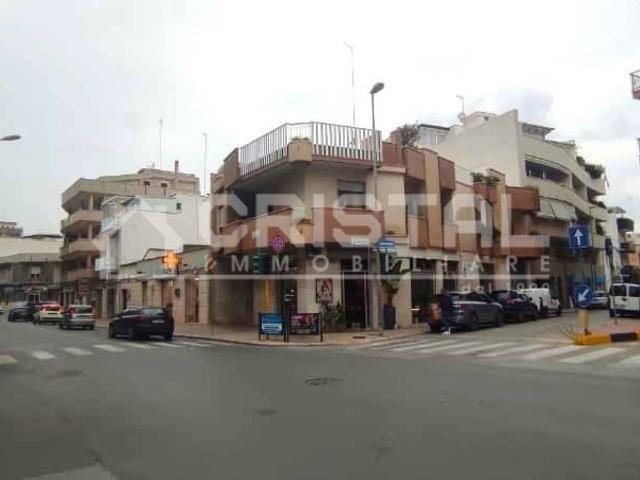 Locale Commerciale in vendita a San Valentino, Puglia