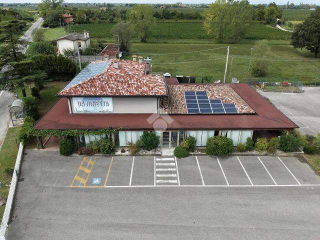 Locale Commerciale in vendita a Annone Veneto, Venezia