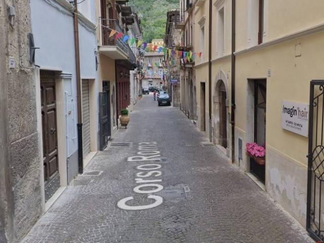 Locale Commerciale in vendita a Antrodoco, Lazio