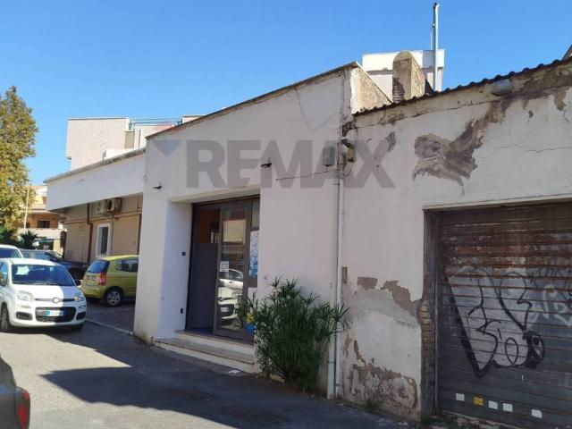 Locale Commerciale in vendita a Anzio Colonia, Roma Capitale