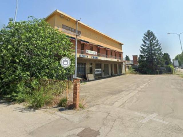 Locale Commerciale in vendita a Unione Terre d'Acqua, Anzola Dell'emilia
