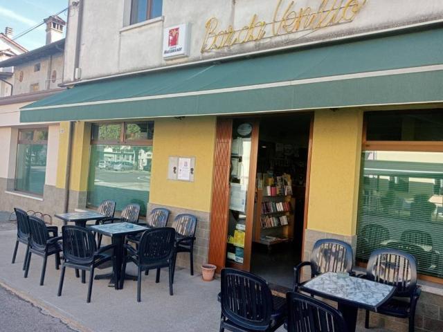 Locale Commerciale in vendita a Arba, Friuli-Venezia Giulia