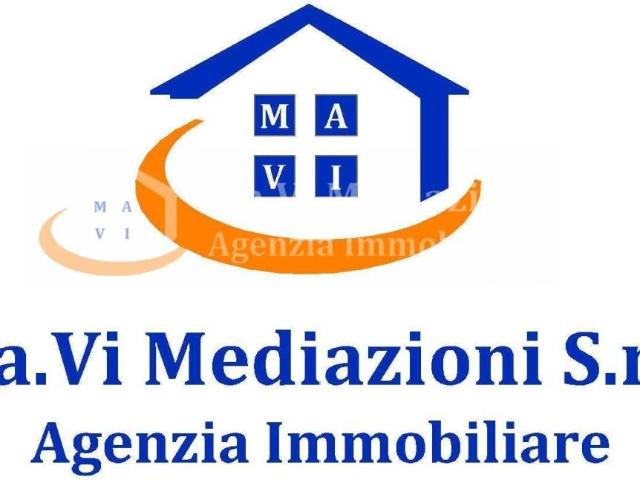 Locale Commerciale in vendita a Comunità Alto Garda e Ledro, Arco