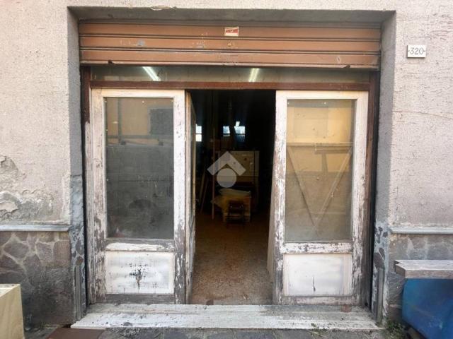 Locale Commerciale in vendita a Ponte di Arcola, Arcola