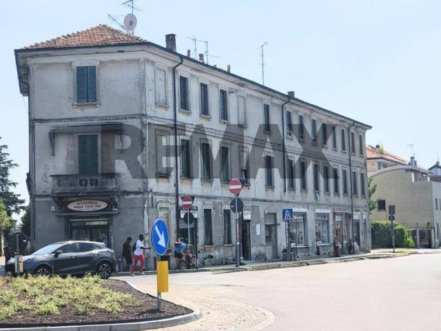 Locale Commerciale in vendita a Cascina del Bruno, Arcore