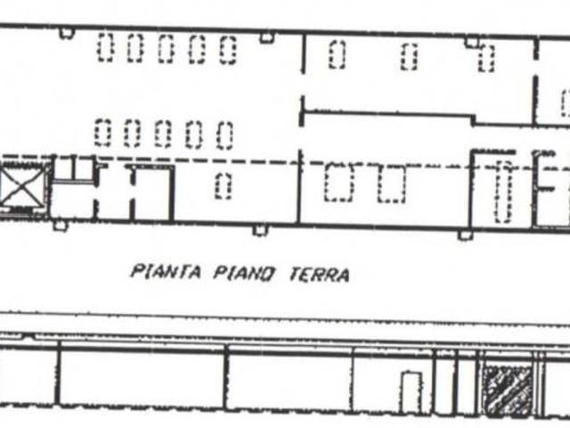 Locale Commerciale in vendita a San Leo, Palazzo Del Pero