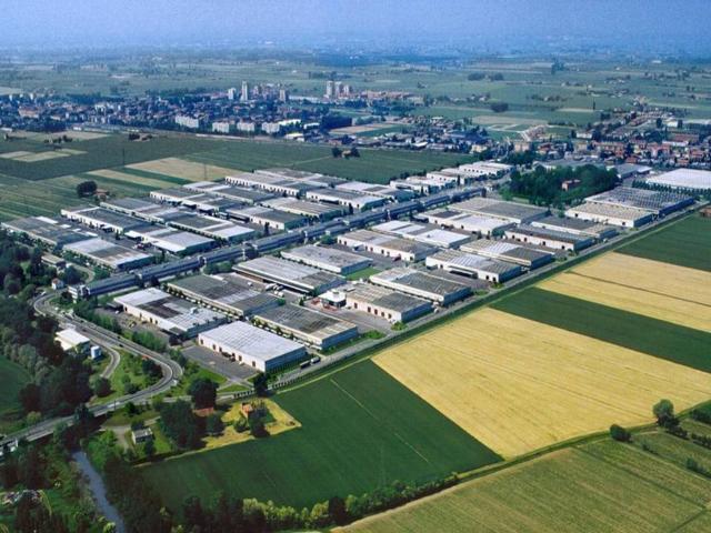 Locale Commerciale in vendita a Unione Reno Galliera, Castel Maggiore