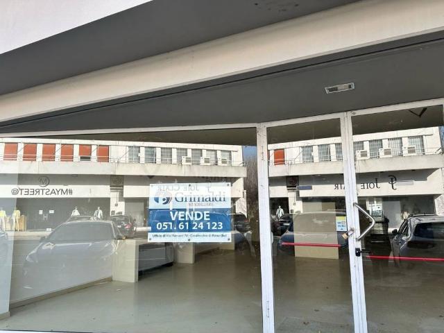 Locale Commerciale in vendita a Unione Reno Galliera, Castel Maggiore