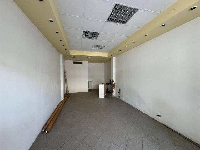 Locale Commerciale in vendita a Argenta, Reggio Emilia