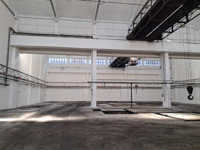 Locale Commerciale in vendita a Arluno, Lombardia