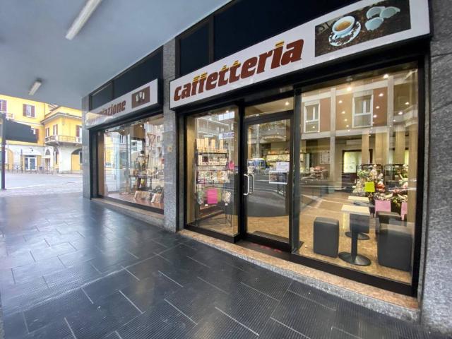 Locale Commerciale in vendita a Piemonte, Novara
