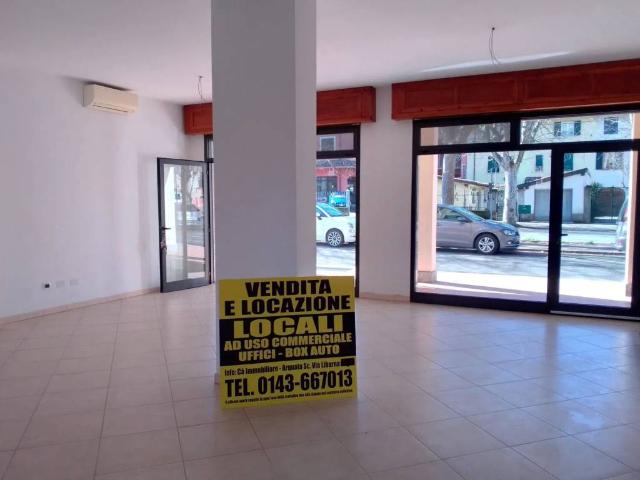 Locale Commerciale in vendita a Piemonte, Alessandria