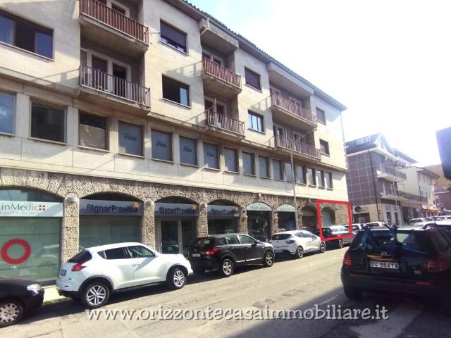 Locale Commerciale in vendita a Porta Maggiore, Marche