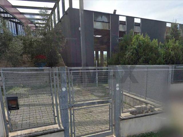 Locale Commerciale in vendita a Attigliano, Umbria
