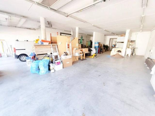 Locale Commerciale in vendita a Burggrafenamt - Burgraviato, Avelengo - Hafling