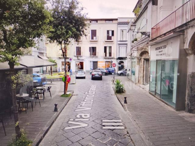 Locale Commerciale in vendita a Bagno d'Aversa, Aversa