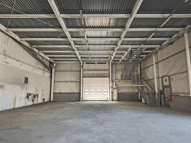 Locale Commerciale in vendita a Azzano Decimo, Friuli-Venezia Giulia
