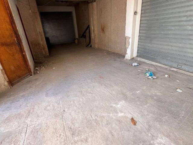 Locale Commerciale in vendita a Bagheria, Sicilia