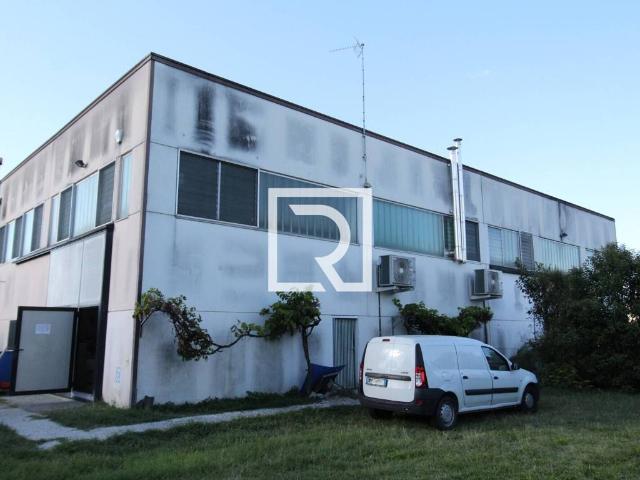 Locale Commerciale in vendita a Unione dei comuni della Bassa Romagna, Bagnacavallo