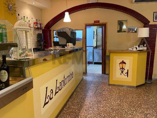 Locale Commerciale in vendita a Unione dei comuni Media Valle del Serchio, Fornoli