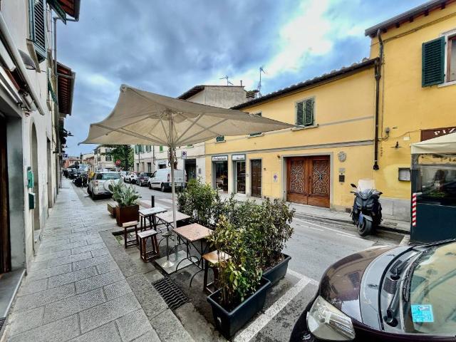 Locale Commerciale in vendita a Bagno A Ripoli, Toscana