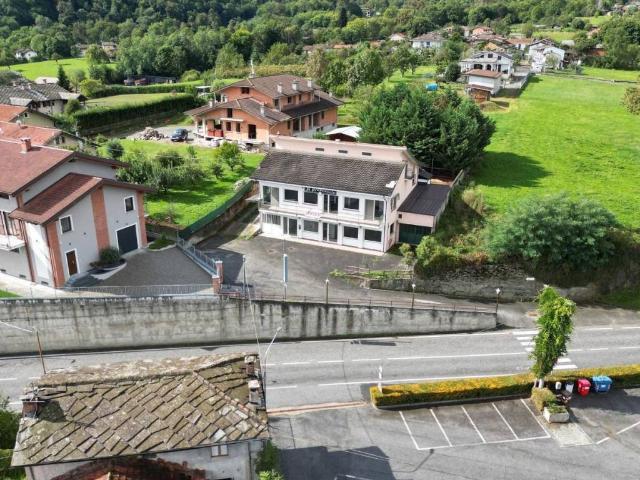 Locale Commerciale in vendita a Villar, Piemonte