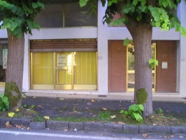 Locale Commerciale in vendita a Unione di comuni Montana Lunigiana, Bagnone