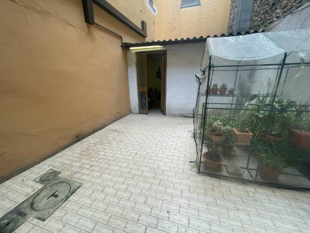 Locale Commerciale in vendita a Cantalupo, Barberino Di Mugello