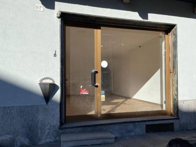 Locale Commerciale in vendita a Millaures, Bardonecchia