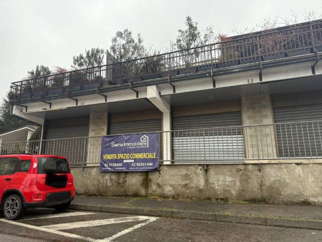 Locale Commerciale in vendita a Bareggio, Lombardia