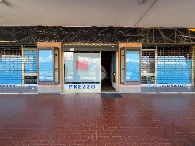 Locale Commerciale in vendita a Piemonte, Cuneo