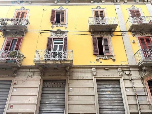 Locale Commerciale in vendita a San Pasquale, Bari