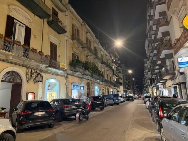 Locale Commerciale in vendita a Murat, Puglia