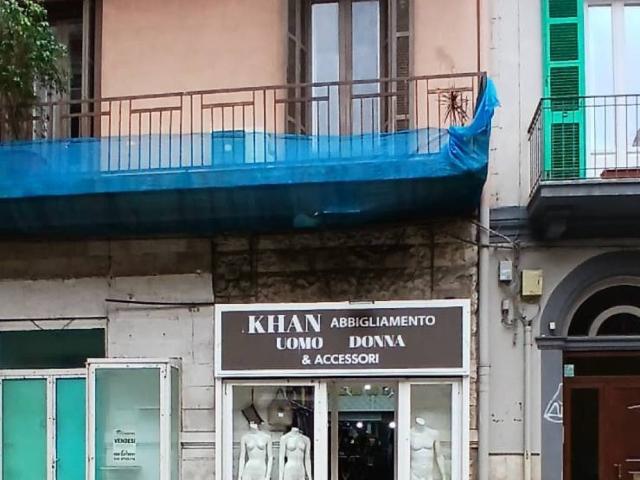Locale Commerciale in vendita a Municipio 1, Puglia