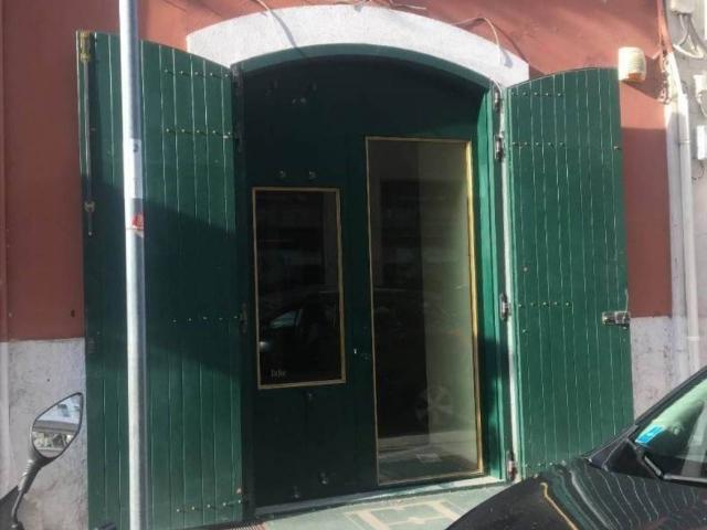 Locale Commerciale in vendita a Murat, Puglia