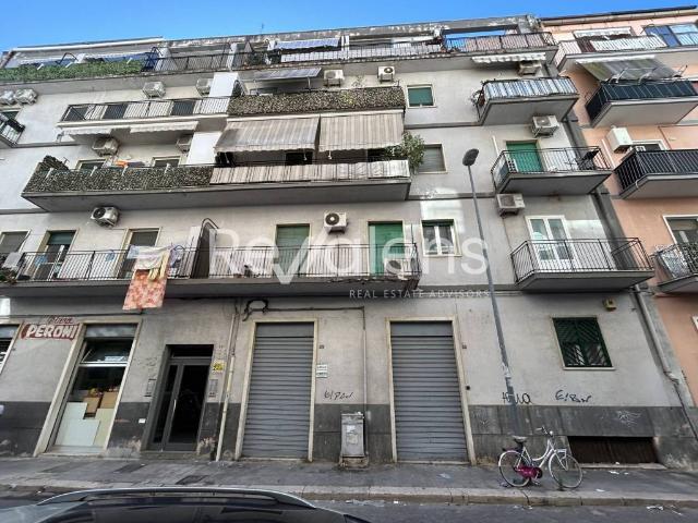 Locale Commerciale in vendita a Libertà, Puglia