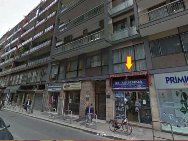 Locale Commerciale in vendita a Puglia, Bari