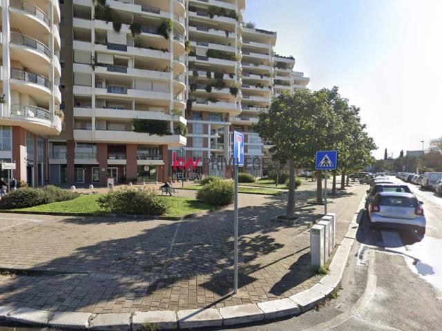 Locale Commerciale in vendita a Poggiofranco, Puglia