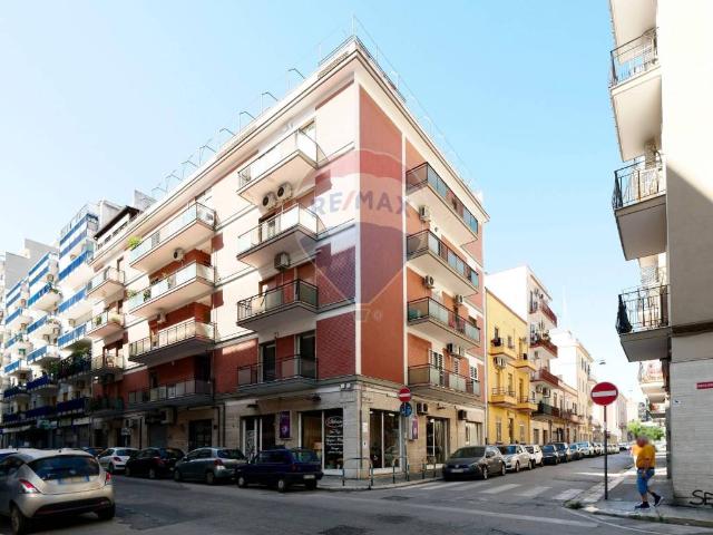 Locale Commerciale in vendita a San Pasquale, Bari