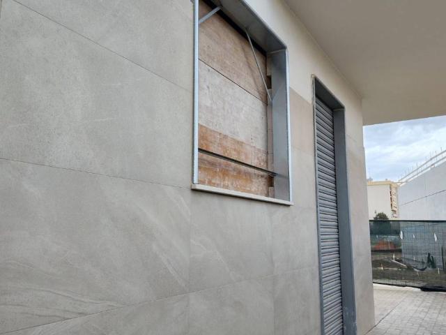 Locale Commerciale in vendita a Zona 167, Barletta