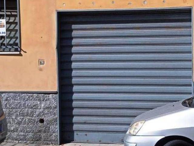Locale Commerciale in vendita a Acquamela, Baronissi