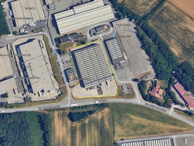 Locale Commerciale in vendita a Trezzano Rosa, Lombardia