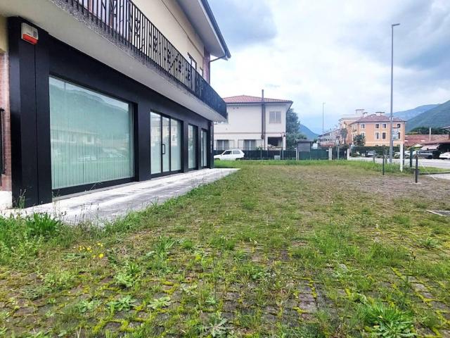 Locale Commerciale in vendita a San Vito, Bassano Del Grappa