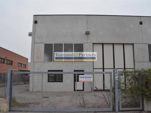 Locale Commerciale in vendita a Bedizzole, Lombardia