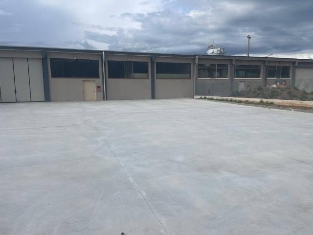 Locale Commerciale in vendita a Bolognina, Bedizzole