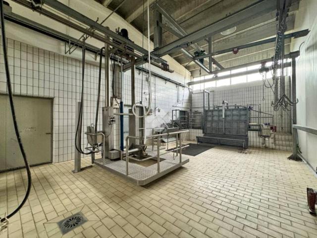 Locale Commerciale in vendita a Campagnola, Bedizzole