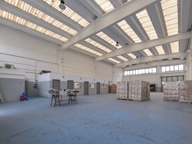 Locale Commerciale in vendita a Borgo Melano, Beinasco