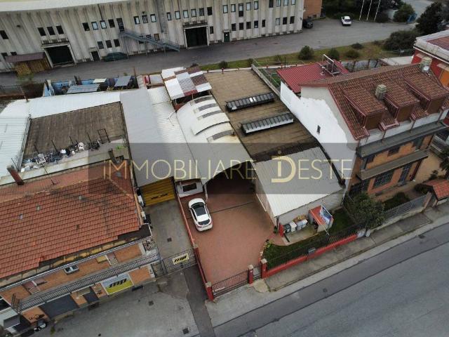 Locale Commerciale in vendita a Borgo Melano, Piemonte