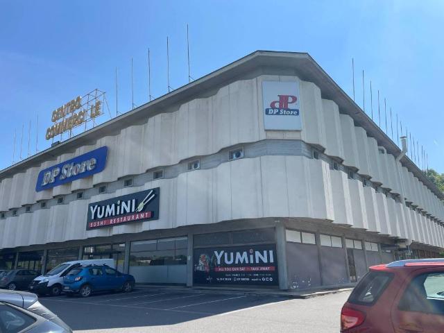 Locale Commerciale in vendita a Piemonte, Alessandria